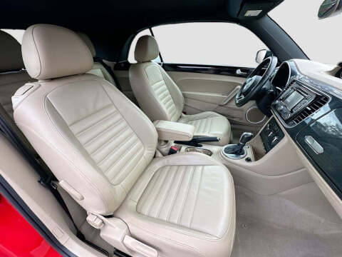 2013 Volkswagen Beetle Convertible