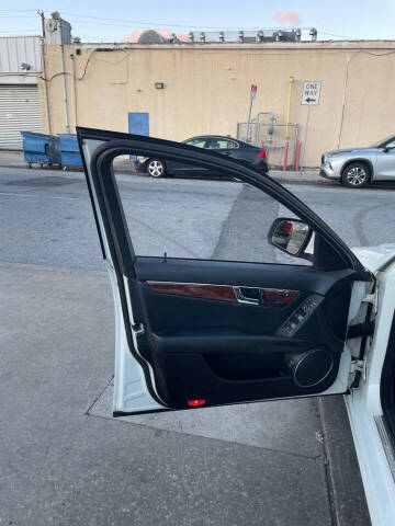 2009 Mercedes-Benz C-Class C 300 Sport 4MATIC