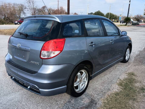 2004 Toyota Matrix XR