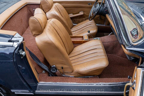1970 Mercedes-Benz 280-Class