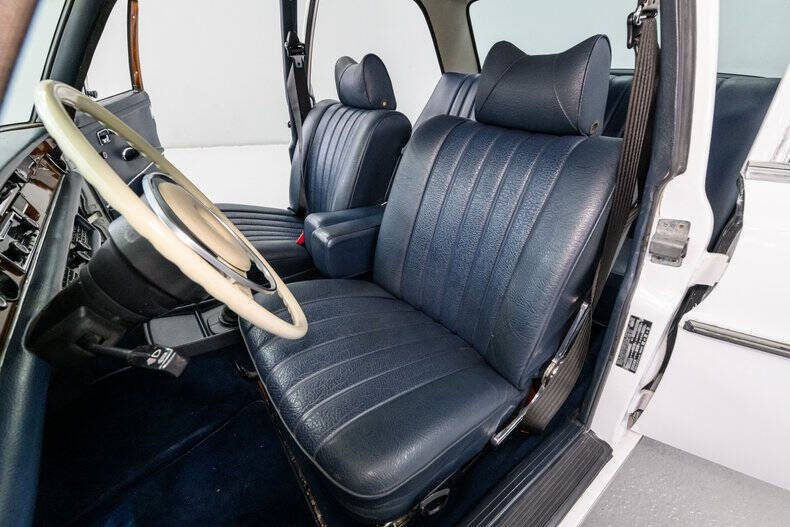 1971 Mercedes-Benz 280-Class