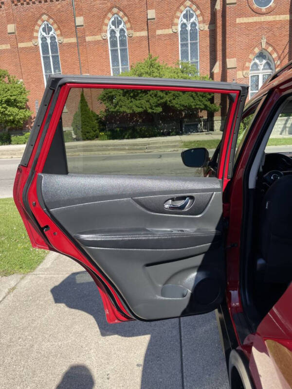 2017 Nissan Rogue