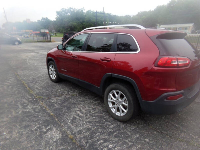 2017 Jeep Cherokee Latitude photo 5