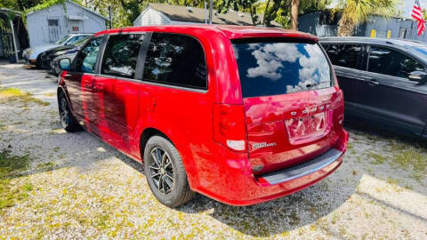 2015 Dodge Grand Caravan R/T