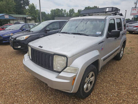 2011 Jeep Liberty for sale at Scarletts Cars in Camden TN