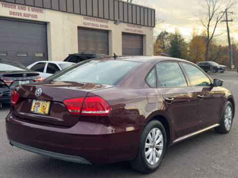 2013 Volkswagen Passat S PZEV