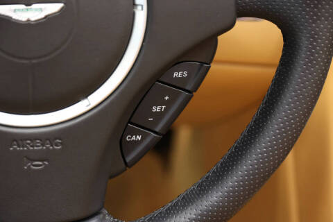 2012 Aston Martin V8 Vantage Roadster