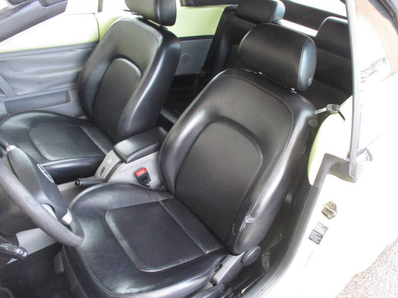 2003 Volkswagen New Beetle Convertible GLS