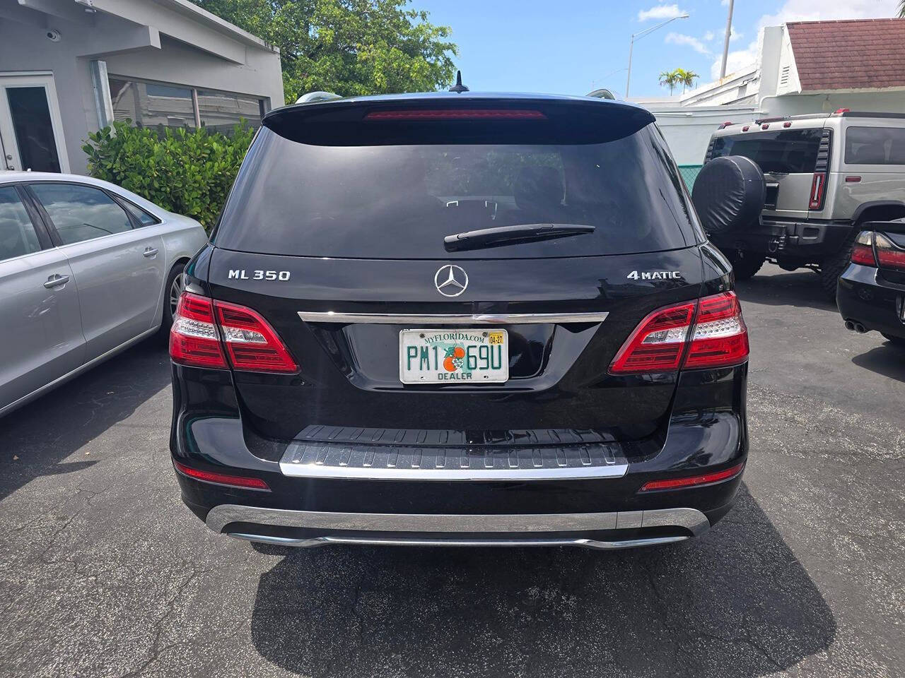 2012 Mercedes-Benz M-Class 7