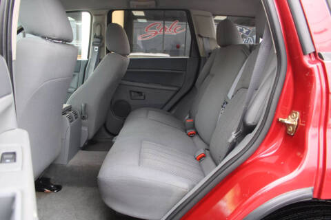 2006 Jeep Grand Cherokee Laredo