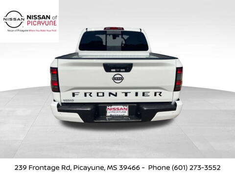 2026 Nissan Frontier SV