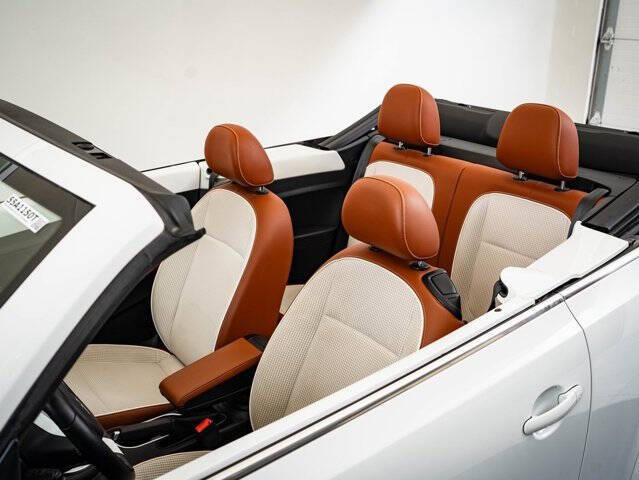 2017 Volkswagen Beetle Convertible 1.8T S
