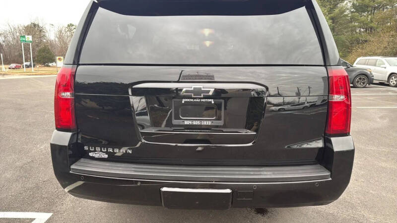 2017 Chevrolet Suburban LT