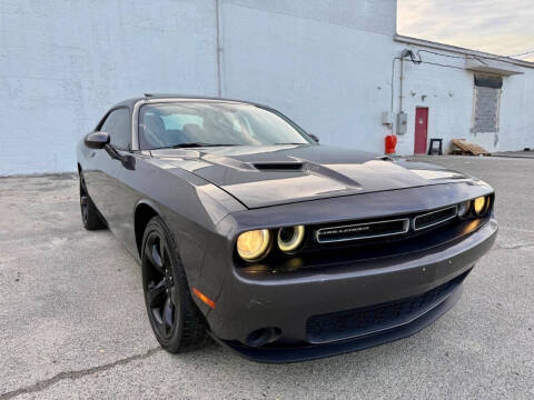 2015 Dodge Challenger SXT