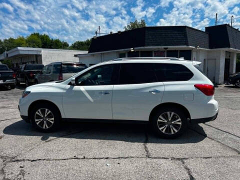 2019 Nissan Pathfinder S