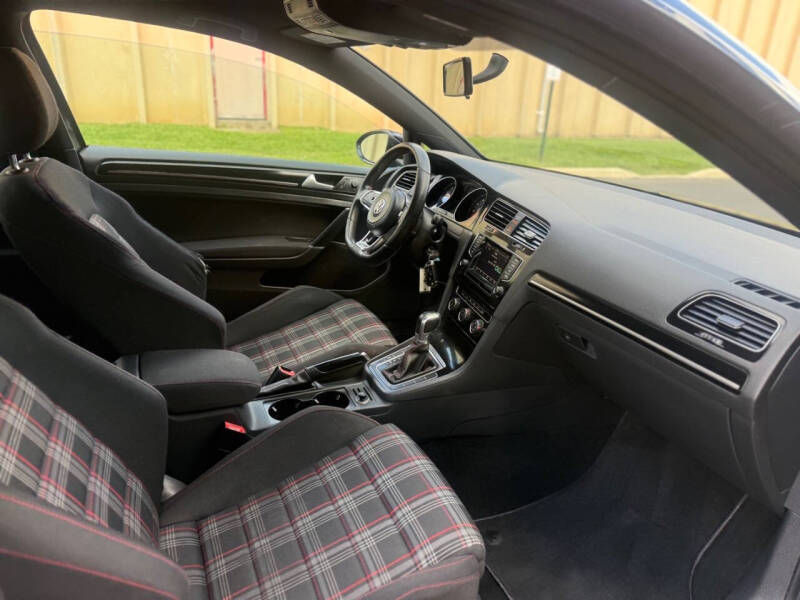 2015 Volkswagen Golf GTI S