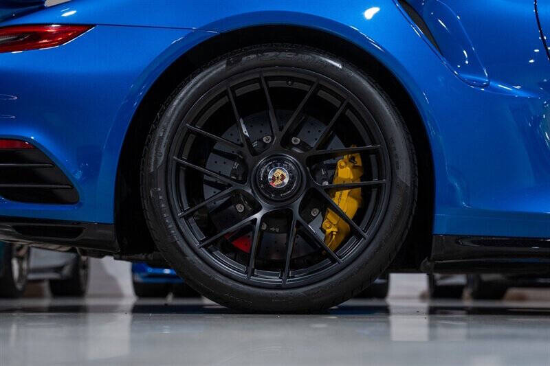 2017 Porsche 911 Turbo S