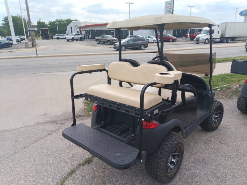 2013 Club Car Precedent