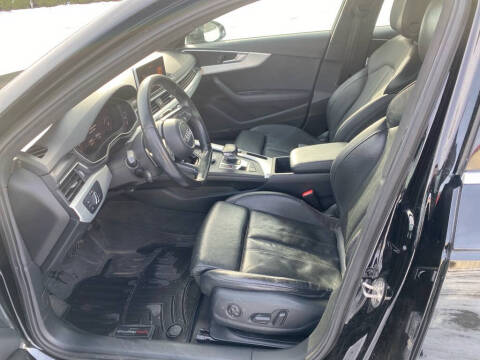 2017 Audi A4 2.0T quattro Premium Plus