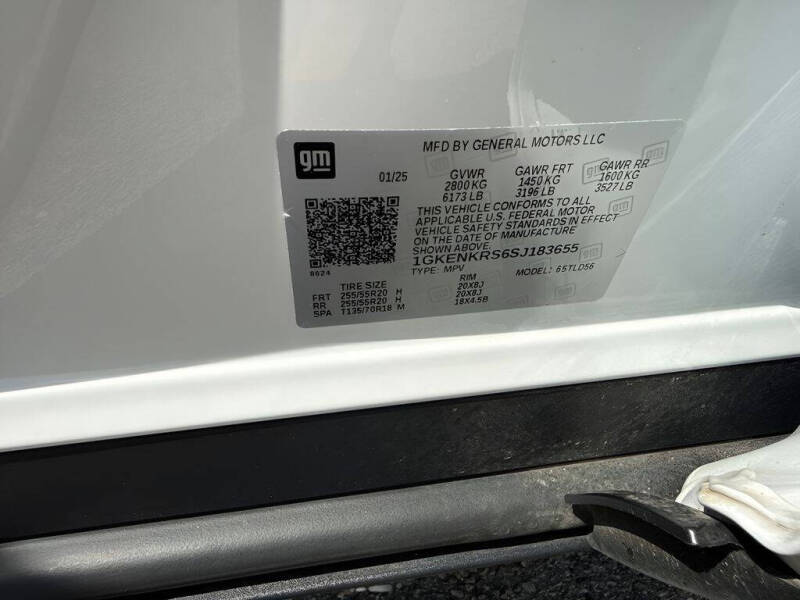 2025 GMC Acadia Elevation
