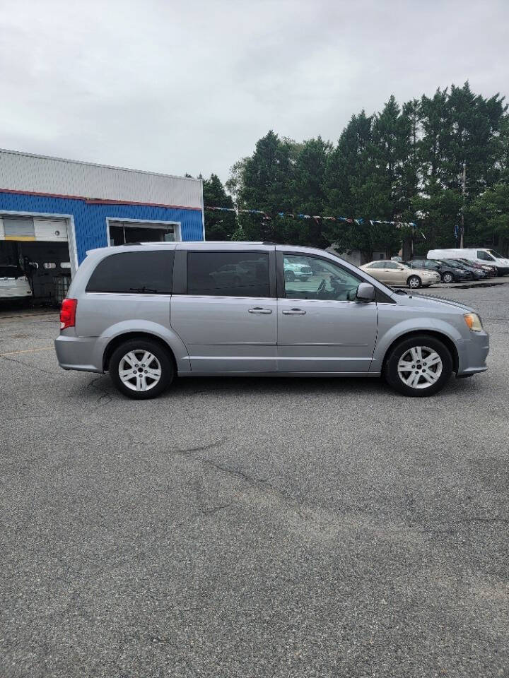 2013 Dodge Grand Caravan for sale at Husky auto sales & service LLC in Milford, DE