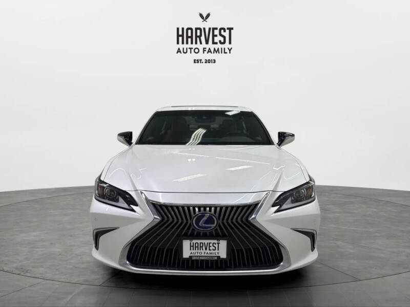 2021 Lexus ES 300h