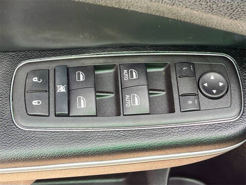 2022 Chrysler 300 Touring