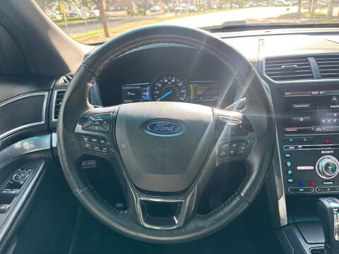 2016 Ford Explorer Sport