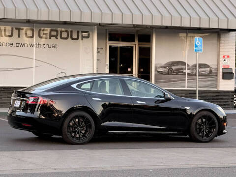 2016 Tesla Model S