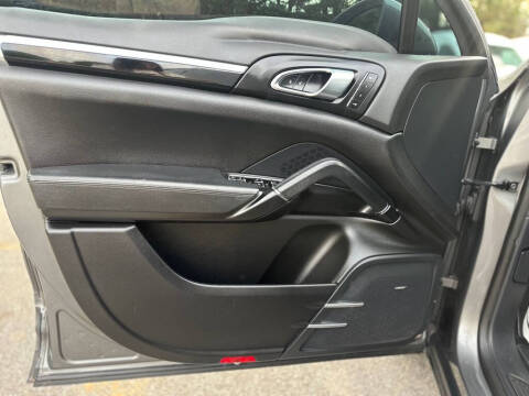 2017 Porsche Cayenne