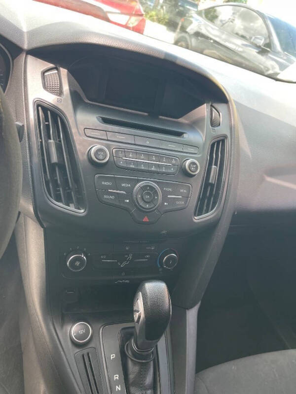 2016 Ford Focus S