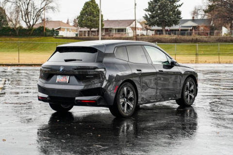 2025 BMW iX xDrive50