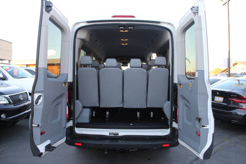 2015 Ford Transit