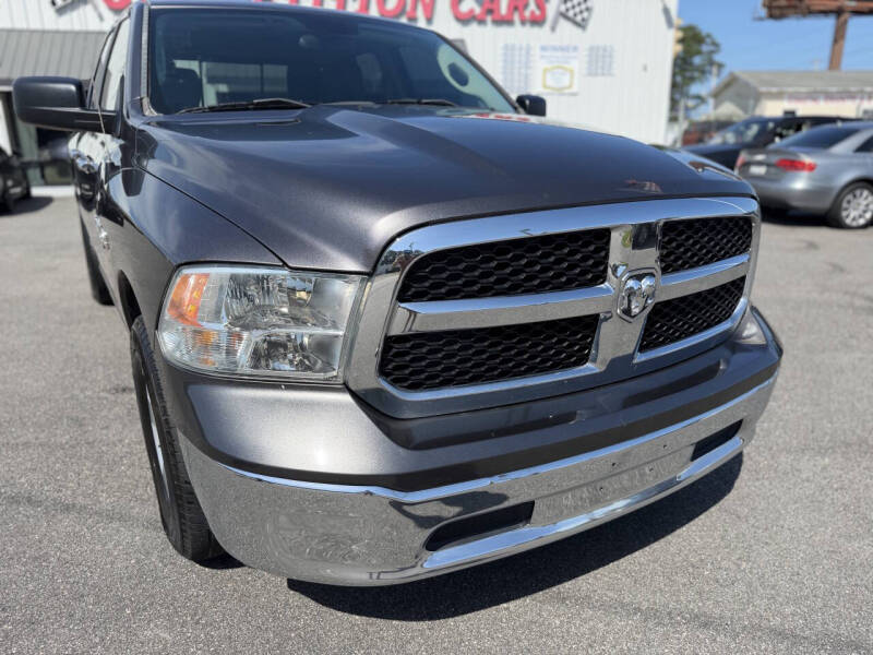 2017 RAM 1500 SLT