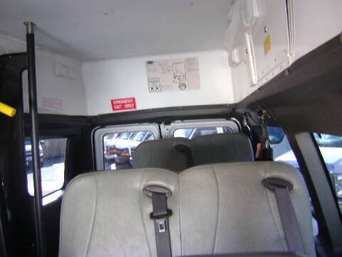 2013 Ford E-Series E-350 SD