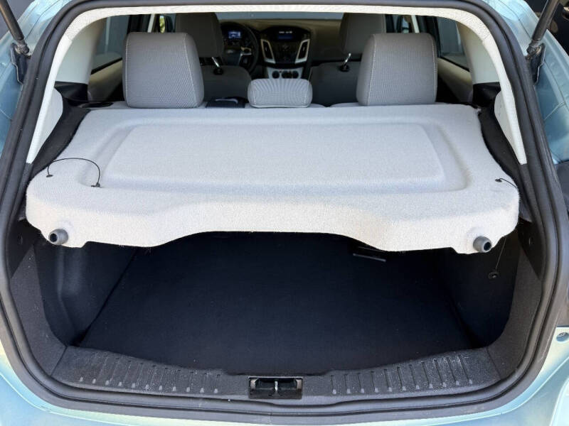 2012 Ford Focus SE