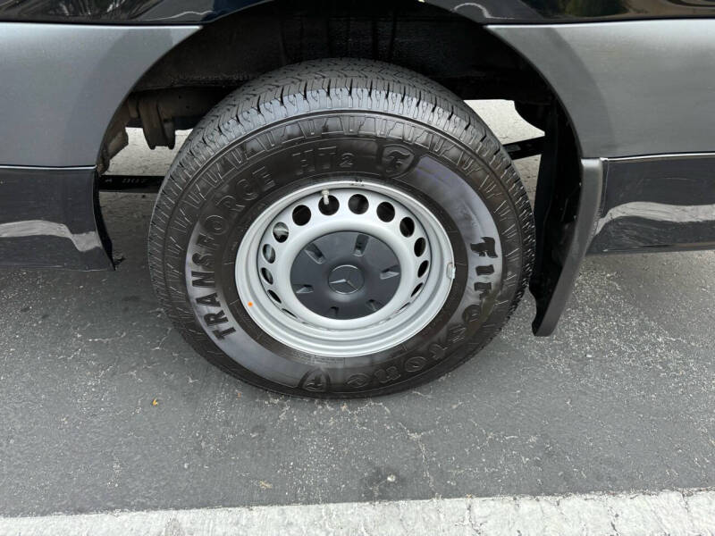 2023 Mercedes-Benz Sprinter 2500