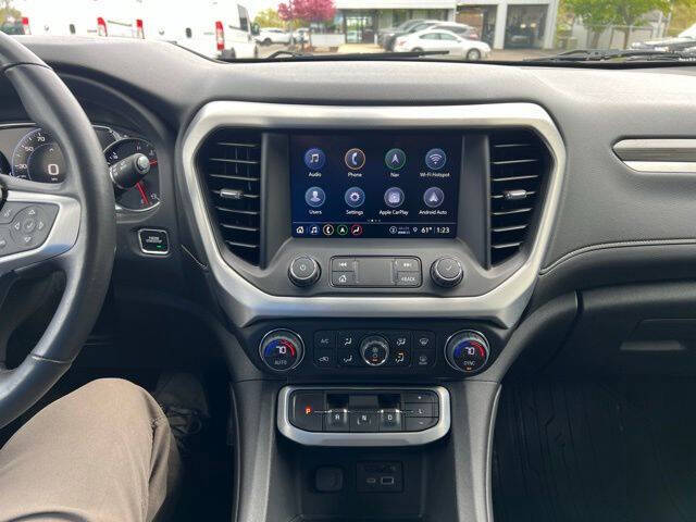 2021 GMC Acadia SLT
