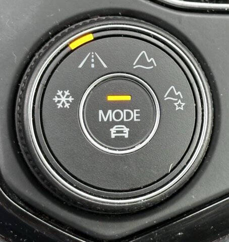 2024 Volkswagen Taos SE 4Motion