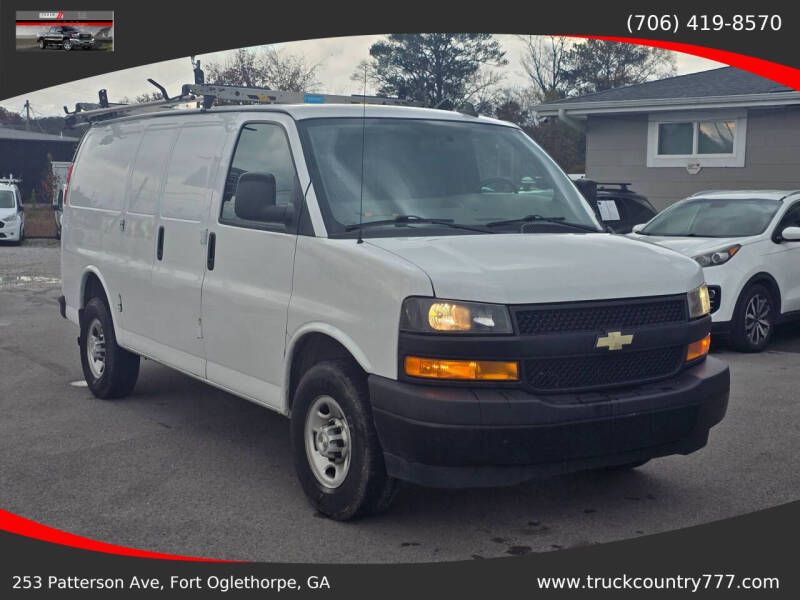 2022 Chevrolet Express 2500