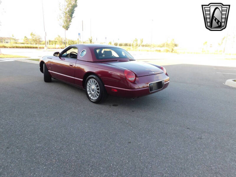 2004 Ford Thunderbird Deluxe