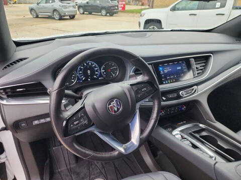 2023 Buick Enclave Premium