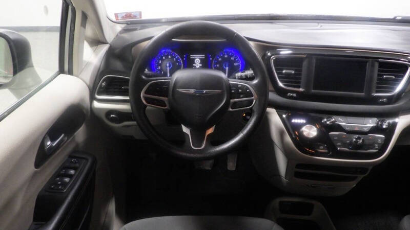 2019 Chrysler Pacifica L
