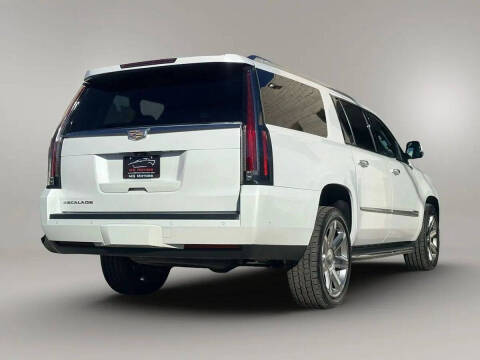 2019 Cadillac Escalade ESV Luxury