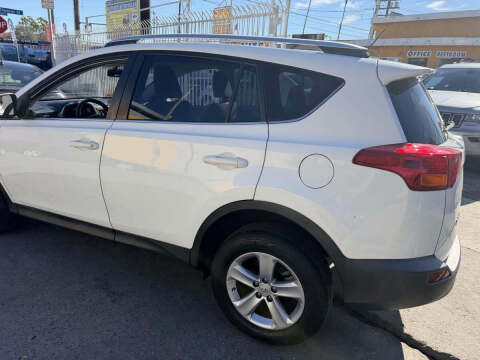 2014 Toyota RAV4 XLE