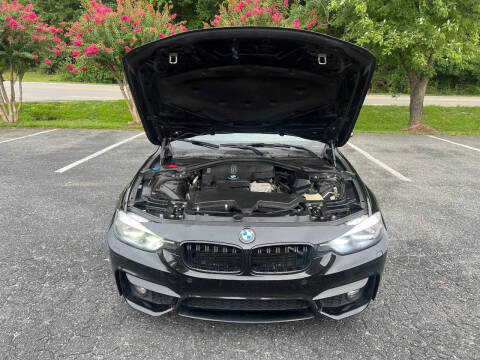 2017 BMW 3 Series 320i xDrive