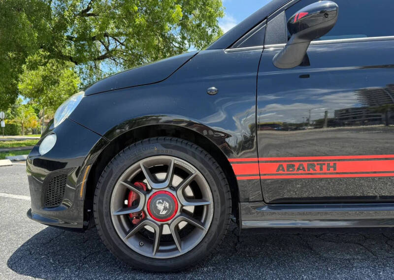 2015 FIAT 500 Abarth