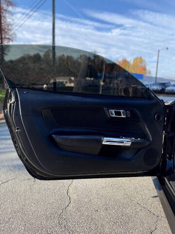 2018 Ford Mustang EcoBoost