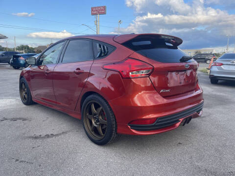 2018 Ford Focus ST