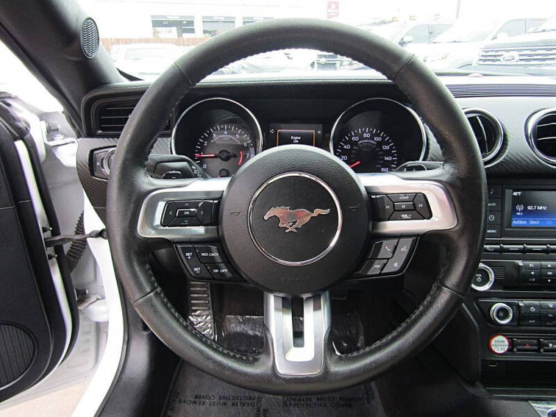 2015 Ford Mustang V6